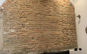 Casa Manuela Non Turisti Ma Ospiti